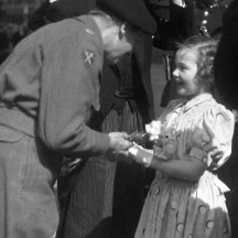 Lüttich-Besuch von Marschall Montgomery-1946