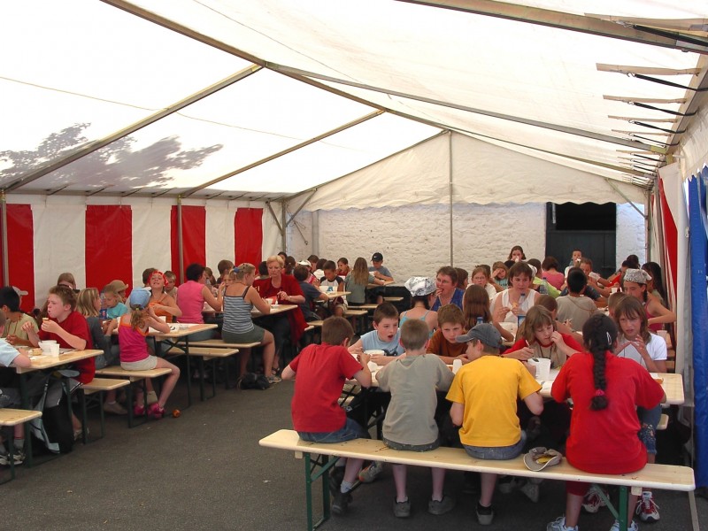 Dîner sous le chapiteau des Services agricoles